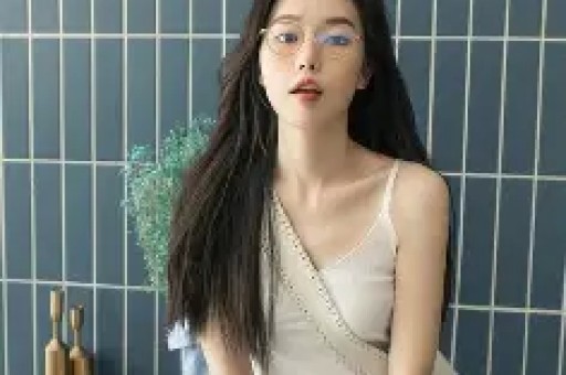 于朦胧离世5天程青松黑料被扒黄晓明遭殃多位明星受牵连 于朦胧离世5天程青松黑料被扒黄晓明遭殃多位明星受牵连